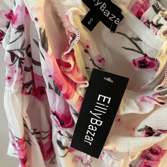 Printed Floral Dress!💕 - Picture 7 of 7